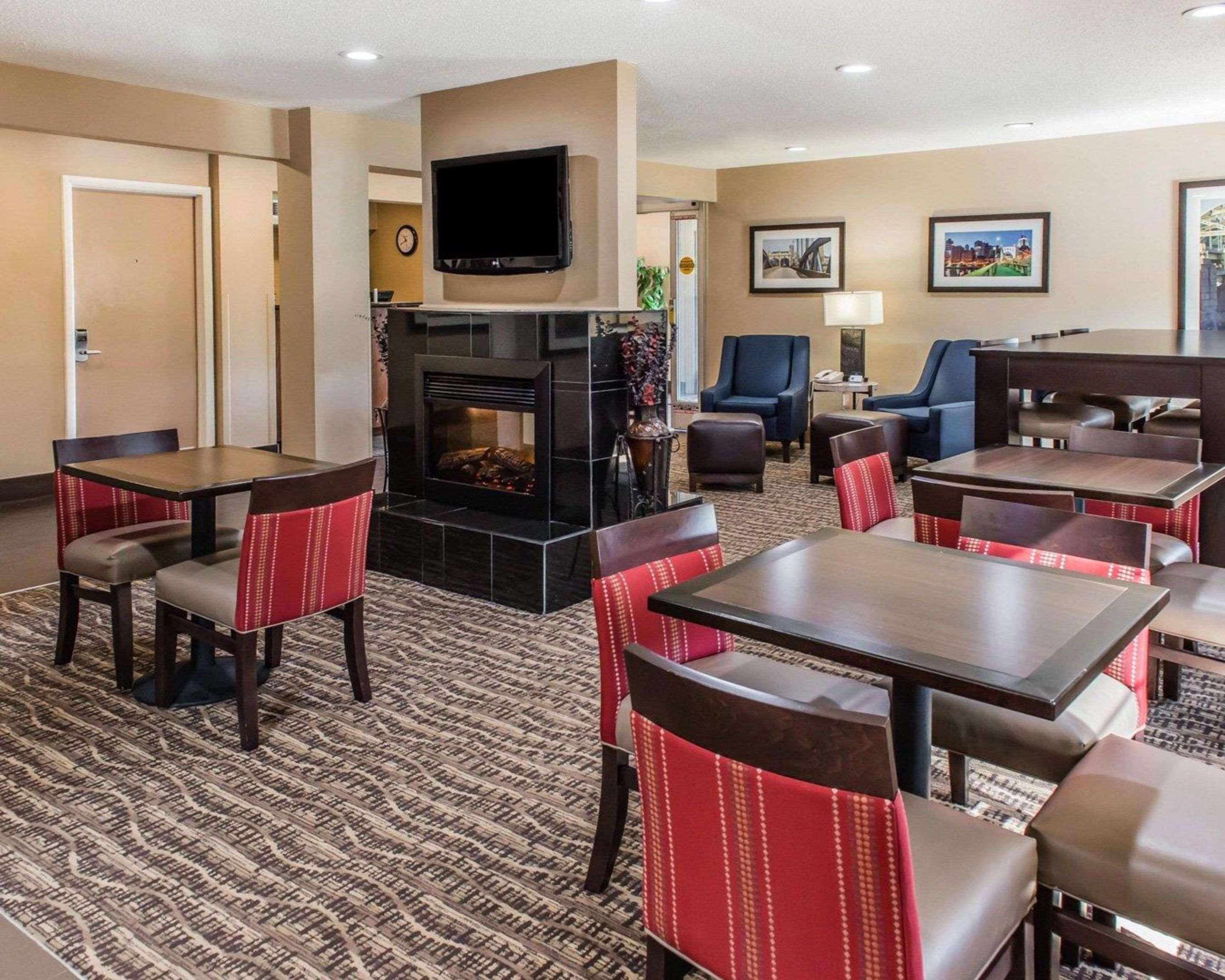 Comfort Inn Belle Vernon Exterior photo