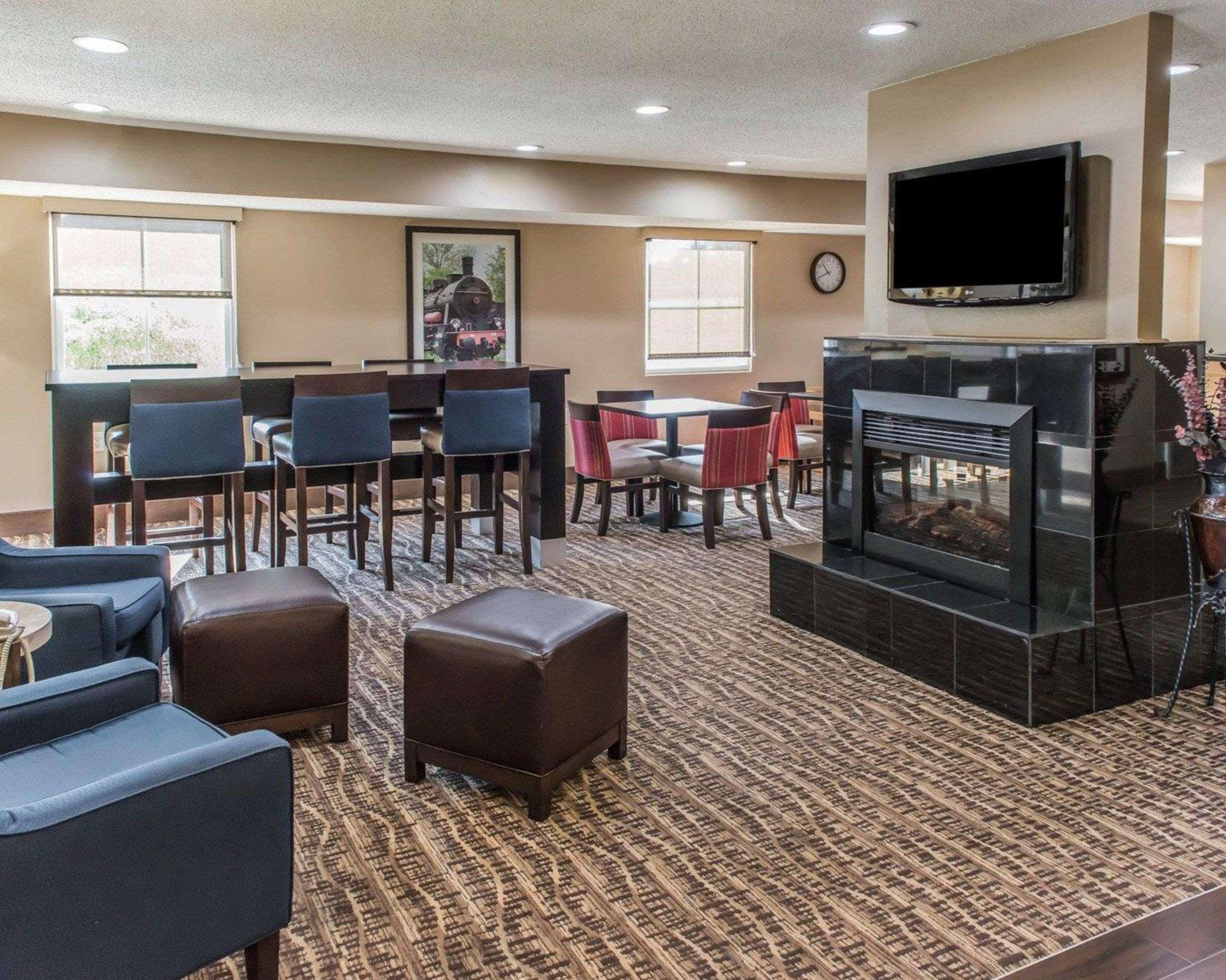 Comfort Inn Belle Vernon Exterior photo