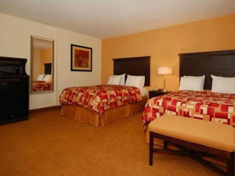 Comfort Inn Belle Vernon Exterior photo